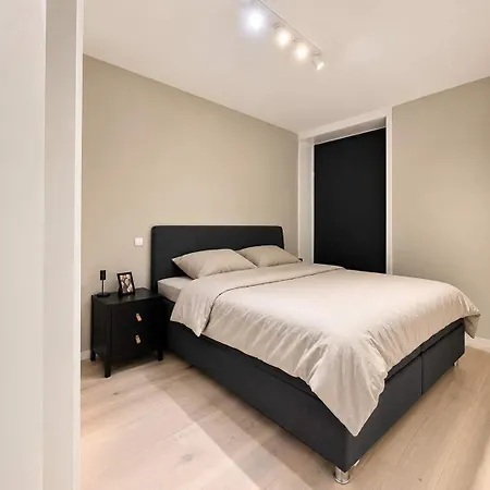 Апартаменты The Digital Nomad - A Cozy Flat 1br *
