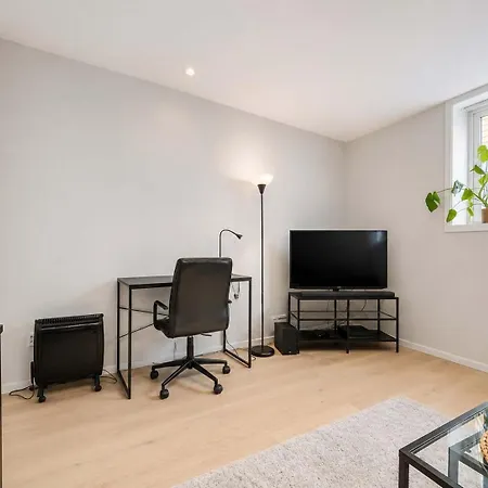 Апартаменты The Digital Nomad - A Cozy Flat 1br