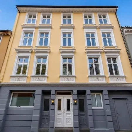 Апартаменты The Digital Nomad - A Cozy Flat 1br *